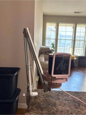 Pink MAONO Gaming USB Microphone with Noise Cancellation, Streaming mic